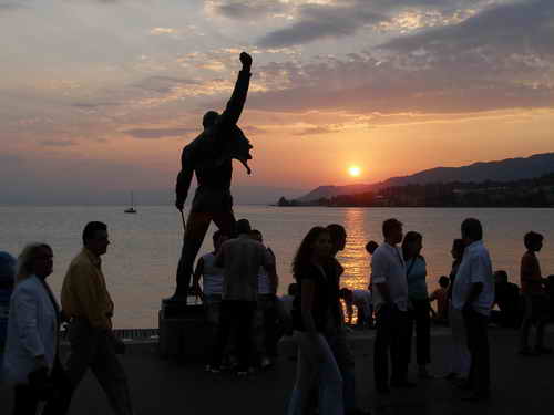 Freddie-Mercury-Statue in Montreux am Genfer See, Schweiz