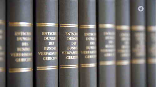 Entscheidungen des Bundesverfassungsgerichts (BVerfG) als gebundene Bücher 