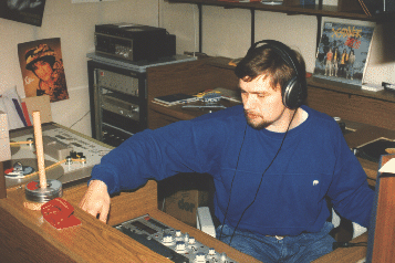 Hans-Peter Vogt an der Technik