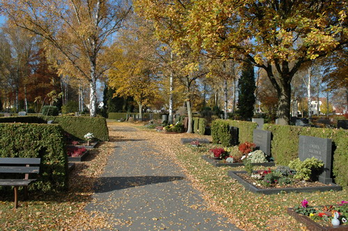 erbst auf dem Friedhof in Lauf a. d. Pegnitz 