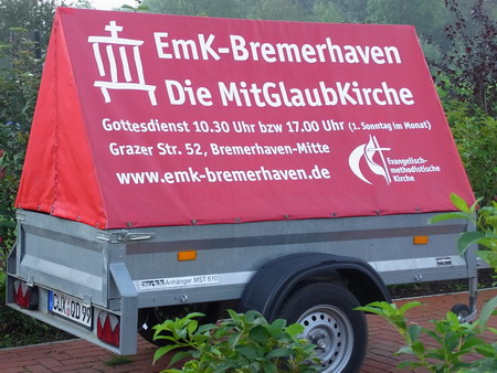 EmK Bremerhaven - Gottesdiensteinladung per Pkw-Anhänger