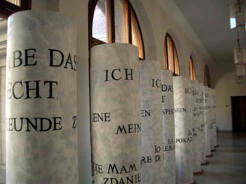 Nürnberg - von der Stadt der Reichsparteitage zur "Stadt der Menschenrechte", aufgenommen im Nürnberger Rathaus