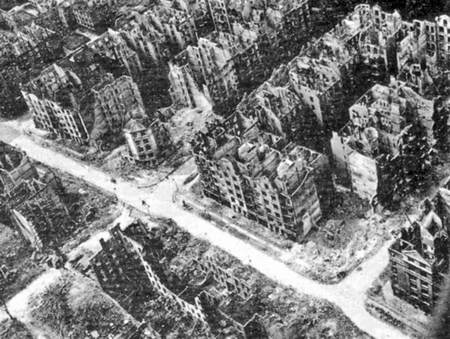 Hamburg 1943, Britische Luftaufnahme nach den Bombenangriffen der Operation Gomorrha 