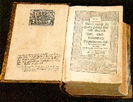 Bibel in deutscher Sprache - übersetzung von Martin Luther auf der Wartburg