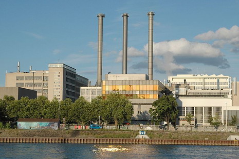 In dieser Giftmüll-Verbrennungsanlage in Basel soll der hochgiftige Kesselinhalt der der Seveso-Katastrophe im Jahr 1985 verbrannt worden sein 