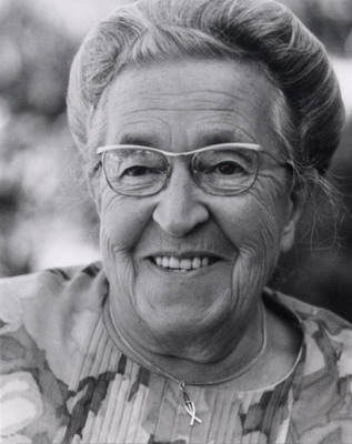 Corrie ten Boom, für tabellarischen Lebenslauf hier klicken