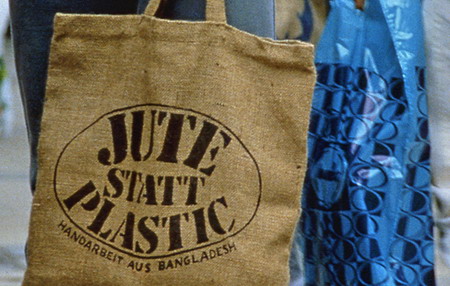 Einkaufstaschen-Aktion der GEPA Ende der 70er-Jahre: „Jute statt Plastik“. 