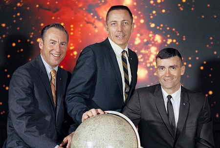 Die Apollo-13-Astronauten nach ihrer Rückkehr: v. l. n. r. Jim Lovell (Kommandant), Jack Swigert (Pilot der Kommando-Kapsel), Fred Haise (Pilot für die Mondfähre) 