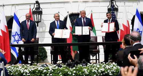 15.09.2020: Unterzeichnung des Abraham-Abkommens vor der internationalen Presse und vor dem Weißen Haus in Washington