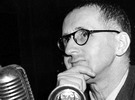 Kalenderblatt zum 125. Geburtstag des Schriftstellers Bertold Brecht