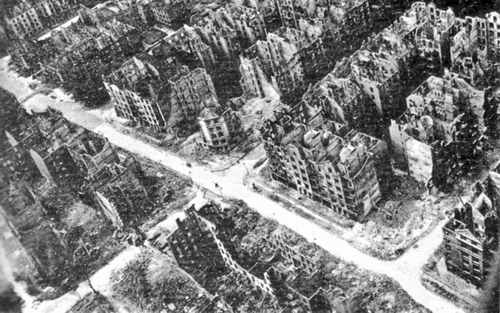 Hamburg 1943, Britische Luftaufnahme nach den Bombenangriffen der Operation Gomorrha