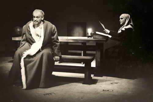 Szenenbild aus Bertold Brechts "Leben des Galilei" von 1943