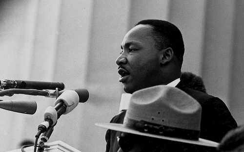 28.08.1963: Martin Luther King hält seine berühmtesten Rede "I have a dream" vor dem Lincoln-Memorial in Washington D.C.