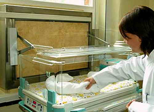 Babyklappe von innen Foto: Walter Winckelmann - Metallarbeiten, Hamburg