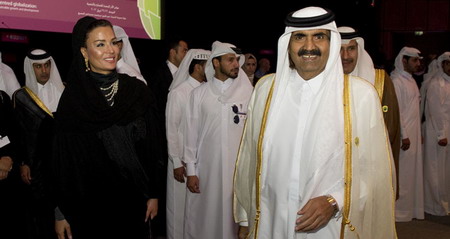 Emir von Katar mit seiner Ehefrau