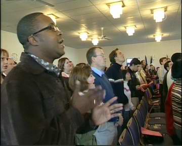 Gottesdienst de r"International Baptist Church" in Stuttgart in den Tagesthemen