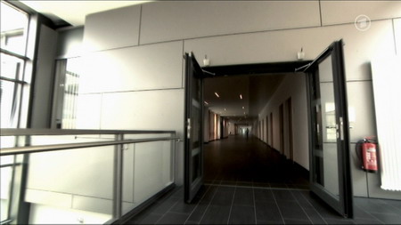 Die Story im Ersten" - Mission unter falscher Flagge am Montag, ab 22.40 Uhr in der ARD: Das Klinkum Bad Cannstatt, wo die Menschen hinkommen, die mit dem Produkt Jesus nicht glücklich geworden sind"