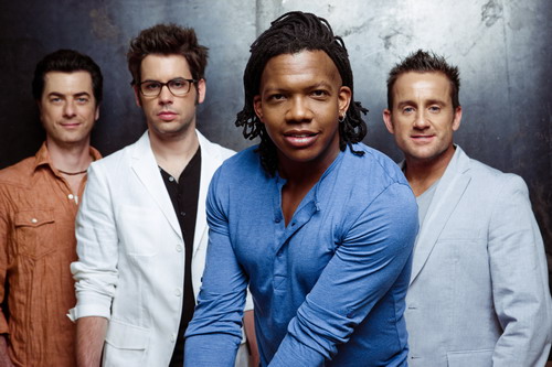 Newsboys: Jeff Frankenstein (Keyboard, Bass), Duncan Phillips (Schlagzeug, Percussion), Michael Tait (Gesang) und Jody Davis (Gitarre)